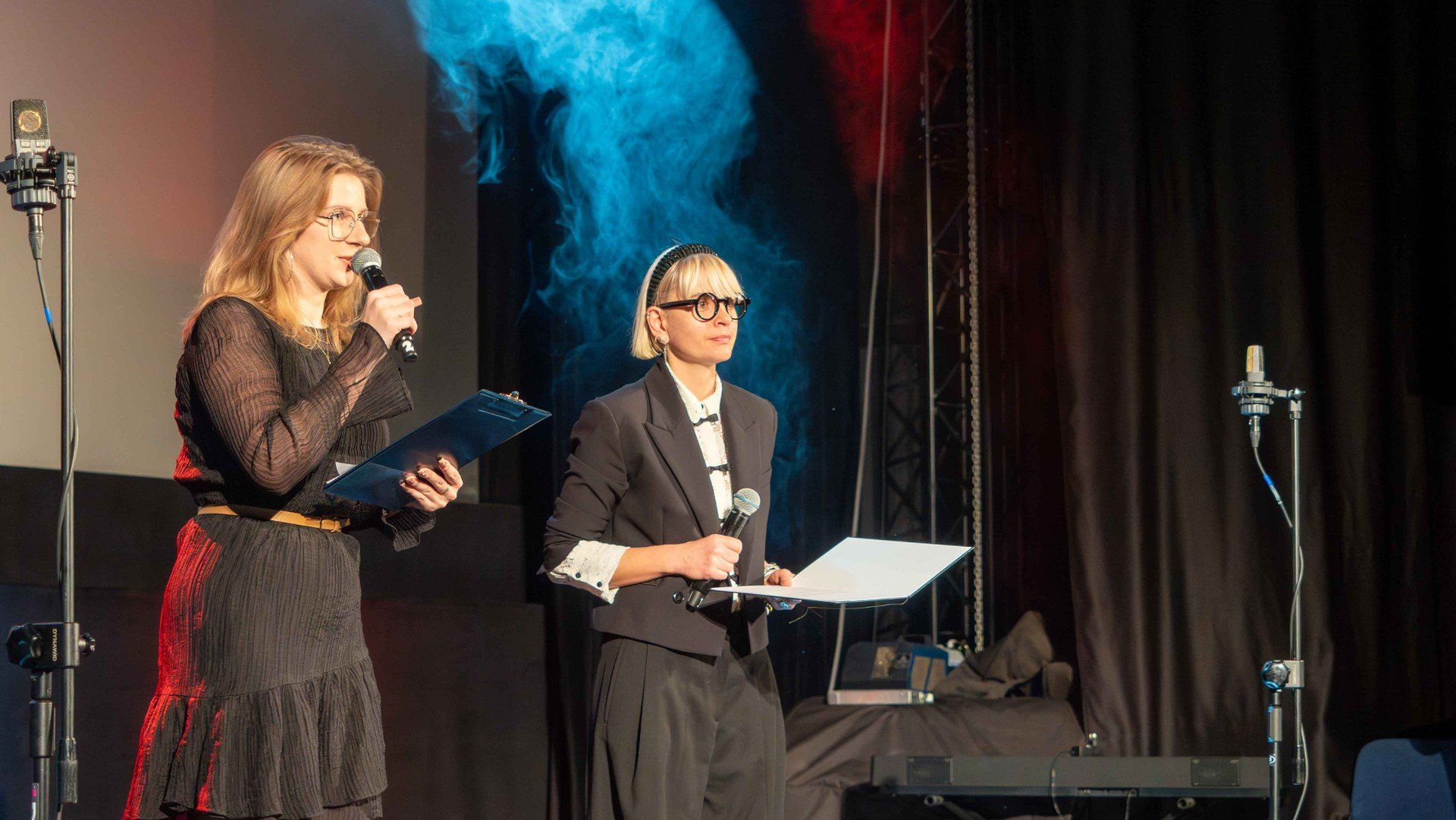 Patriotyczne śpiewanie w MDK - koncert, który połączył pokolenia