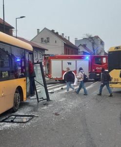 Poważny wypadek autobusów. W środku 40 pasażerów