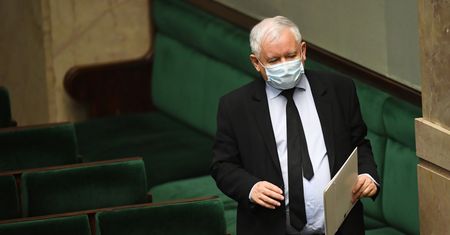 Nieoficjalnie: posłanka PiS chce rzucić papierami i odejść do Konfederacji