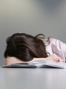 20 Possible Reasons to Constantly Feeling Tired