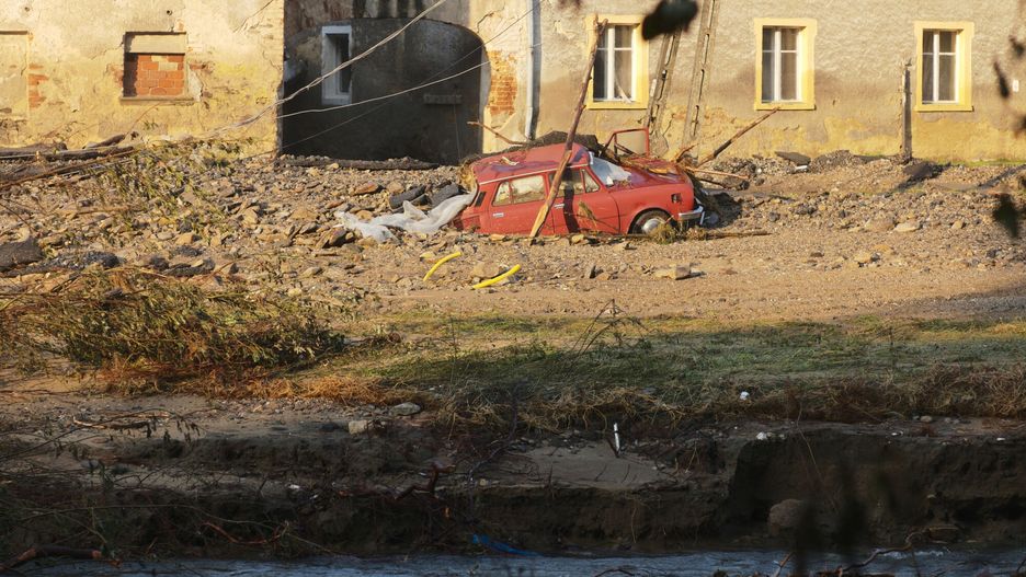 Miasta po przej?ciu fali powodziowej
STRONIE SLASKIE, KLODZKO, POLAND - SEPTEMBER 19: A view of damaged car as heavy flood affects in Stronie Slaskie, Klodzko, Poland on September 19, 2024. Piotr Sobik / Anadolu/ABACAPRESS.COM
AA/ABACA