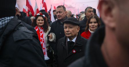 PiS ma problem? "Celem Kaczyńskiego jest dociśnięcie ich do ściany"