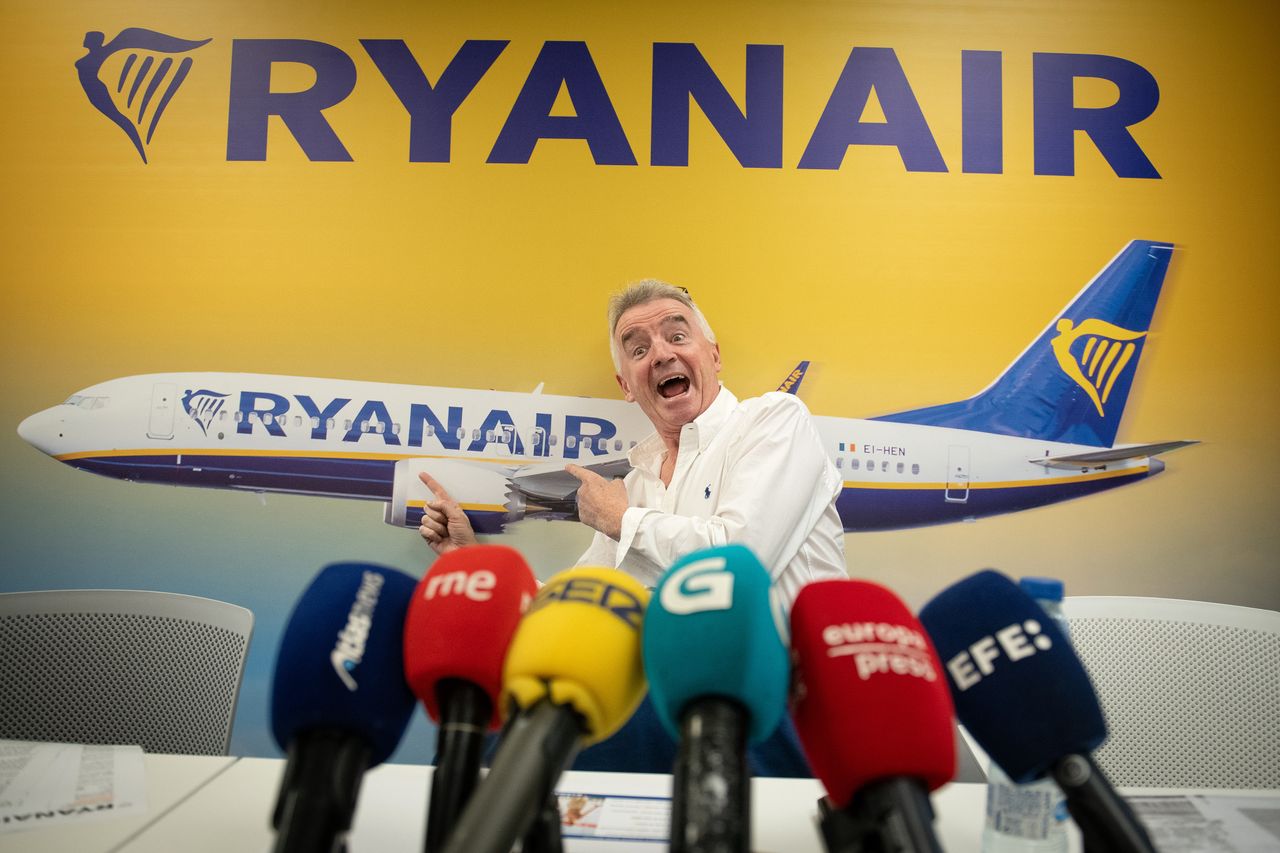 Ryanair zarobił więcej. Średnia cena biletu poszła w górę