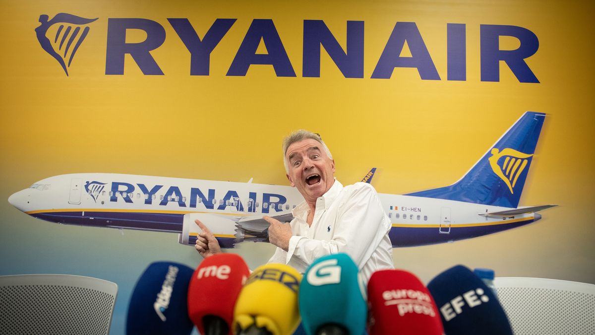 MADRID, SPAIN - OCTOBER 08: Ryanair CEO Michael O'Leary gives a press conference at Ryanair's headquarters on October 8, 2025, in Madrid, Spain. Ryanair has cut 1.2 million seats offered at Spain's regional airports in protest at the "high taxes" that Aena maintains at these facilities, which will mean the total elimination of flights to and from Asturias airport. (Photo By Fernando Sanchez/Europa Press via Getty Images)