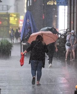 Burze w Polsce. Ponad 200 interwencji strażaków na Dolnym Śląsku. Zalane ulice i pożary