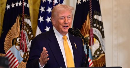Trump brutalnie obraża Bidena. "Idiota był prezydentem"