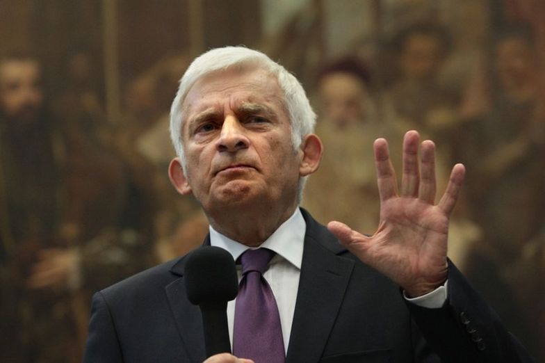 Na zdjęciu szef parlamentarnej komisji do spraw energii Jerzy Buzek.