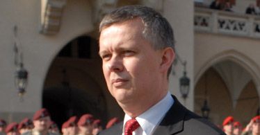 Zakupy MON-u. Trzy okręty podwodne i okręt wsparcia