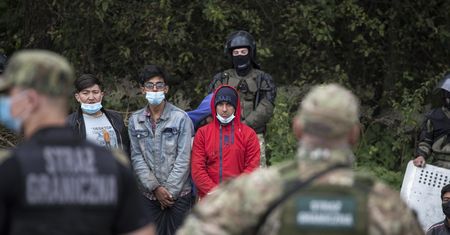 Niemiecki dziennik ujawnia: tyle płacą migranci. Biznes idzie świetnie