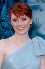 Zobacz diamentowe kolczyki Bryce Dallas Howard