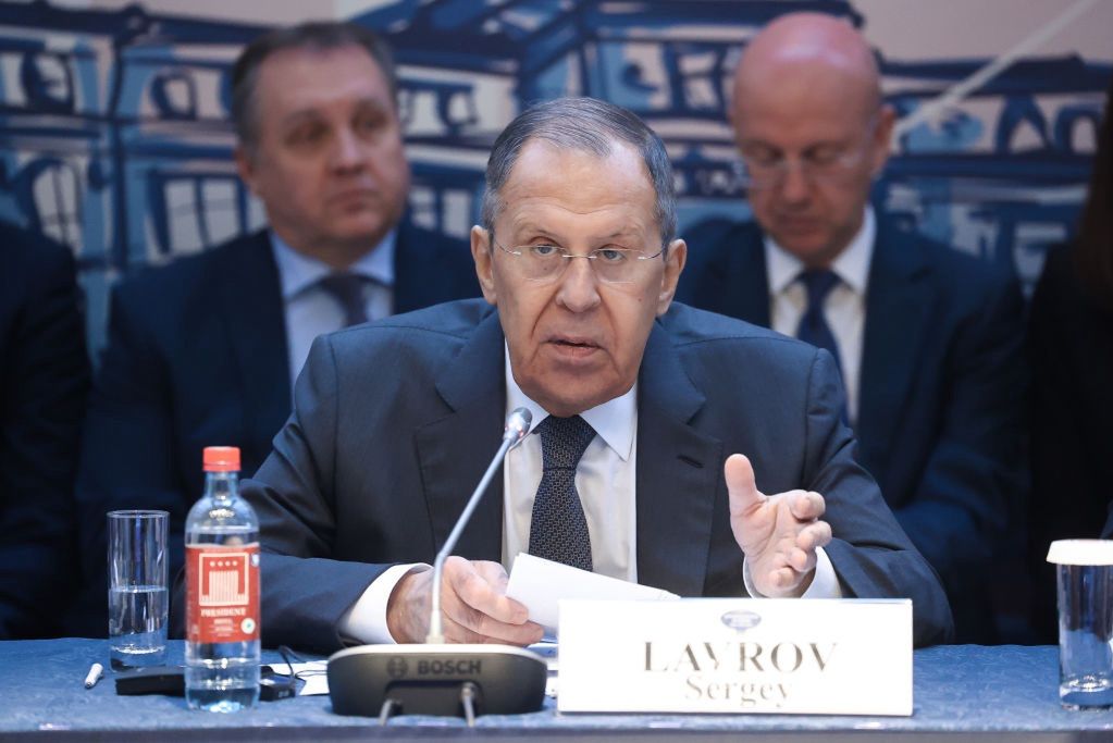 Ławrow: Spotkanie Putina z Zełenskim to spekulacje