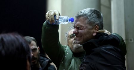 Szokujące sceny w Serbii. Szturm na ratusz w Belgradzie