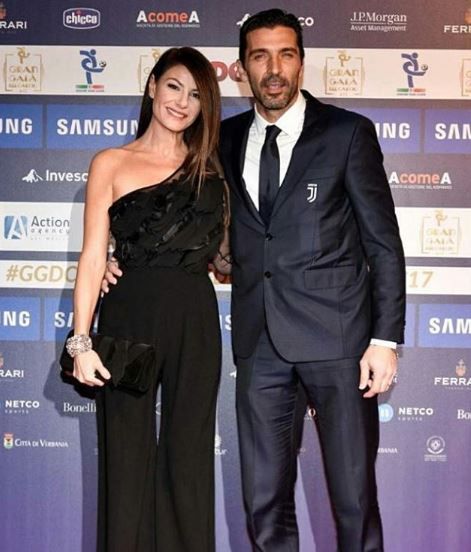 Buffon z małżonką