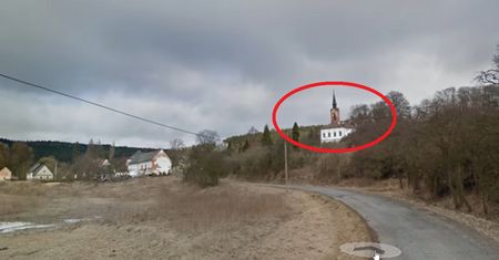 Wycieczka po mapach Google. Znalazł nawiedzony kościół