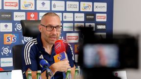 Papszun bije na alarm. "Mamy gotowych 12-13 zawodników z pola"