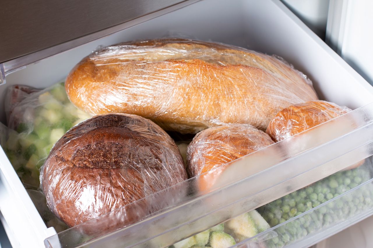 Jak mrozić chleb? Wielu popełnia karygodny błąd
