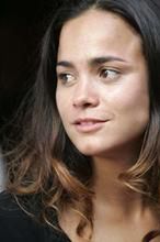 Alice Braga