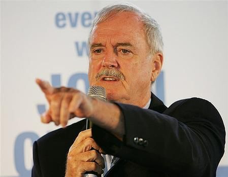 John Cleese: Prawie jak lord