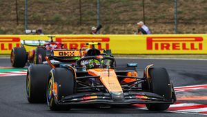 Wyścigowe szachy w F1. Podwójny sukces McLarena, dramat Ferrari