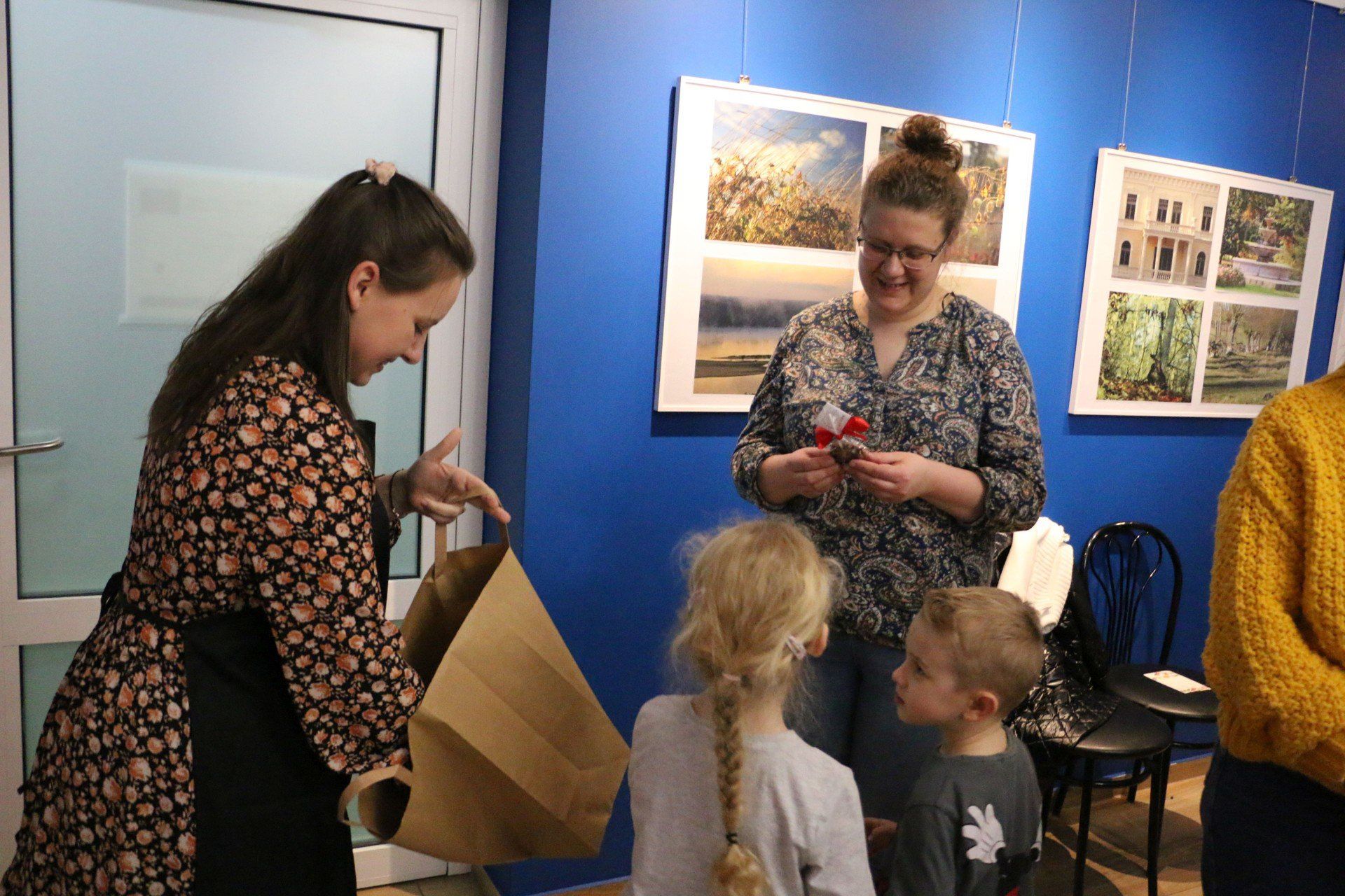 Zakończenie warsztatów kulinarnych w MCK w Aleksandrowie Kujawskim. Mali kucharze przygotowali kujawskie pierogi