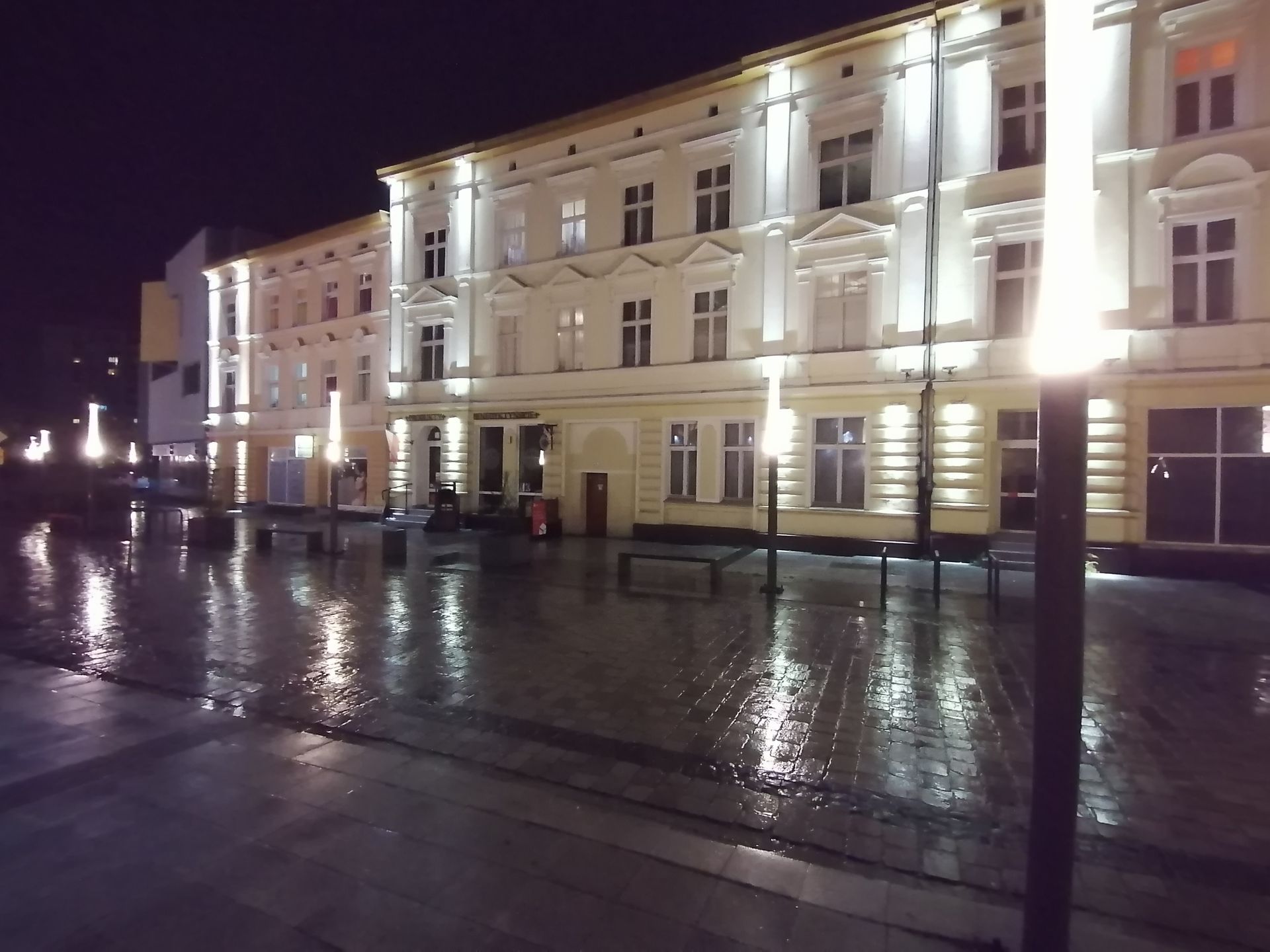 Honor 9X z wysuwanym aparatem wreszcie w Polsce. Czy warto go kupić? 6