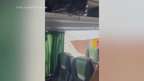 #dziejesiewsporcie: Kamienie, butelki, rozbite okna! Atak pseudokibiców na autokar z piłkarzami