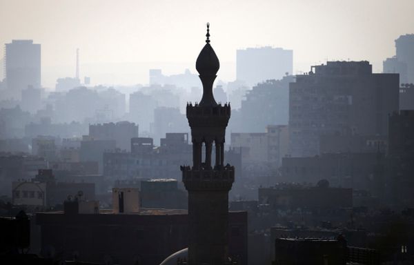 Egipski sąd wojskowy skazał zaocznie ponad 250 osób na dożywocie