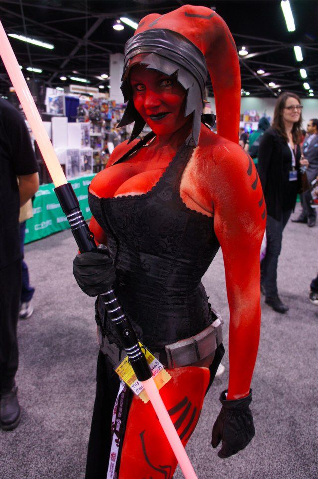 Dziewczyny z najfajniejszymi... kostiumami z WonderCon 2012 31