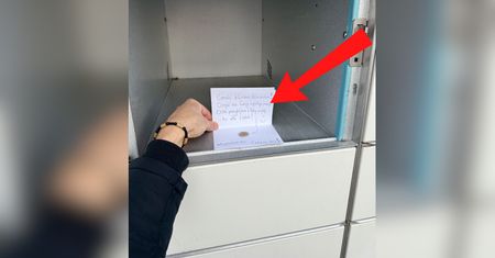 Taka karteczka w paczkomacie Inpost. Zdjęcie obiega sieć