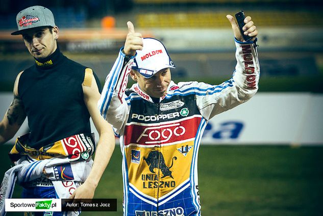 Nicki Pedersen nie był w stanie pokonać lidera zielonogórzan - Jarosława Hampela