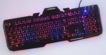 uRage Cyberboard – test membranowej klawiatury z podświetleniem RGB