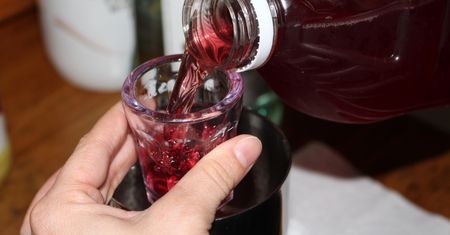 Wystarczy 200 ml. Tytan w walce z rakiem żołądka