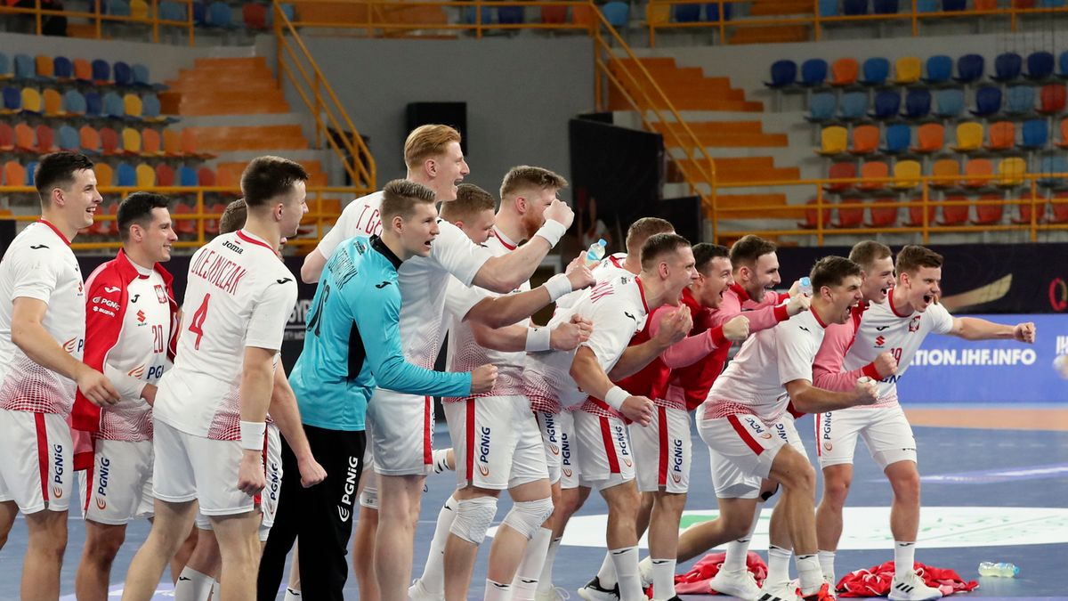 PAP/EPA / Khaled Elfiqi / POOL / Na zdjęciu: Reprezentacja Polski