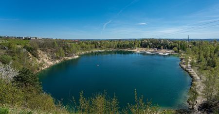 "Polski Balaton" to nowy hit na mapie Polski. Woda czysta jak łza