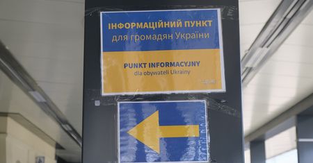 Praca w punktach informacyjnych dla uchodźców z Ukrainy w woj. lubelskim. Ile można zarobić?