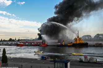 Wielki pożar hali w Gdańsku. Resort infrastruktury podjął decyzję