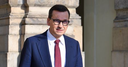 Morawiecki: trzeba zamrozić ceny uprawnień do emisji CO2. Podał szczegóły