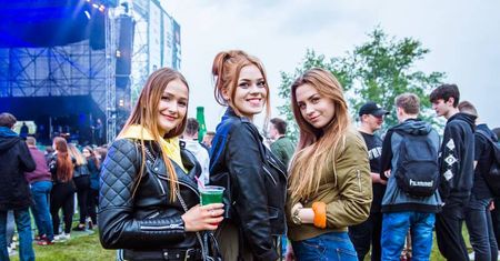 Drugi dzień Juwenaliów za nami. Deszcz nie popsuł dobrej zabawy [ZDJĘCIA]
