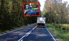 Próbował zdążyć przed tirem. Jest nagranie wypadku