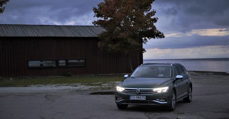 Volkswagen IQ: sprawdzam inteligentne systemy debiutujące w zmodernizowanym Passacie