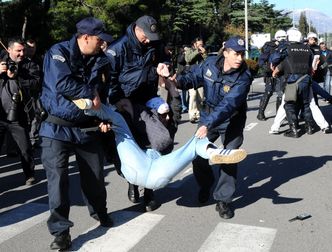 Protesty w Czarnogórze. Policja rozprawia się z demonstrantami