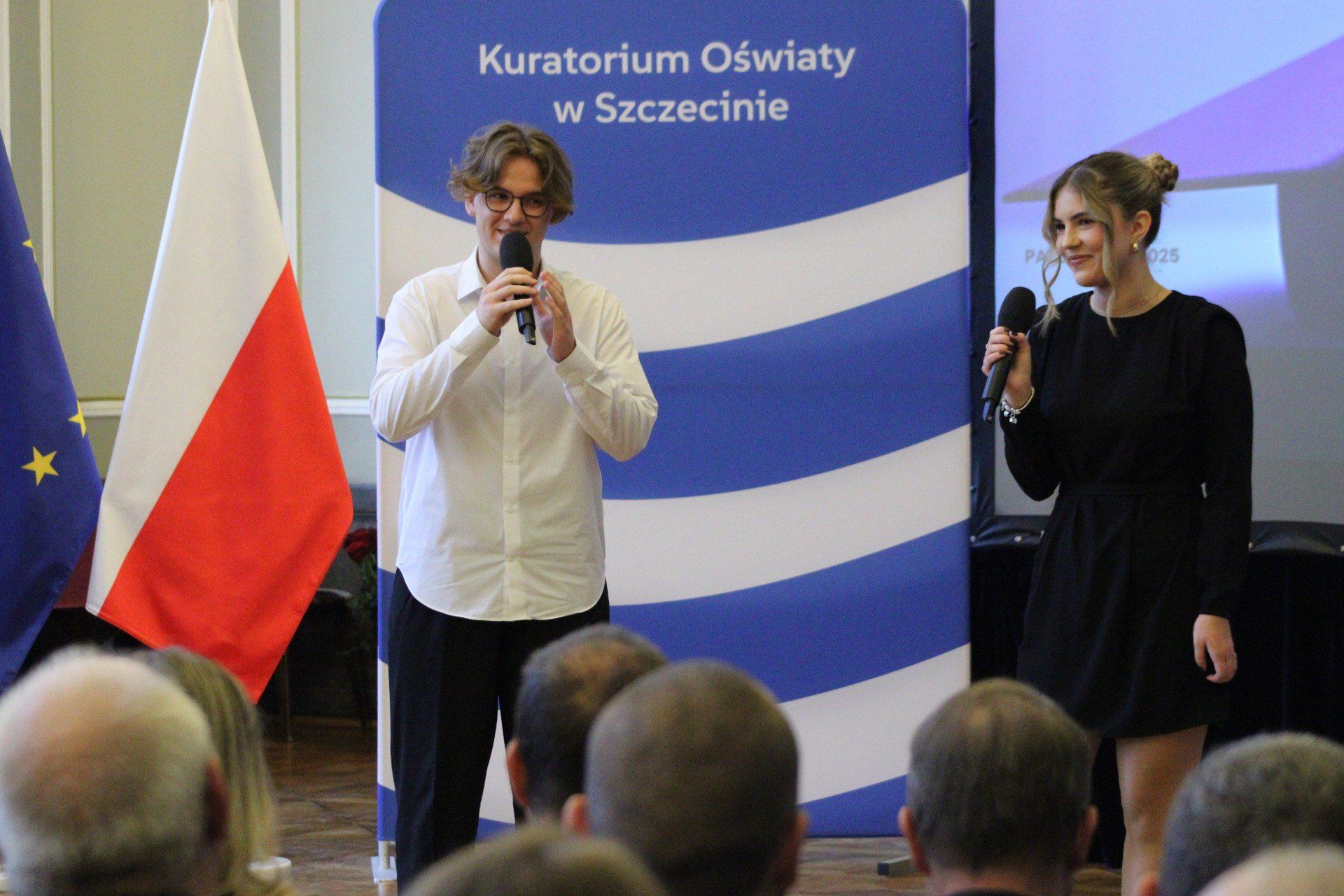 MEDALE ZA WIELOLETNIĄ PRACĘ DLA NAUCZYCIELI