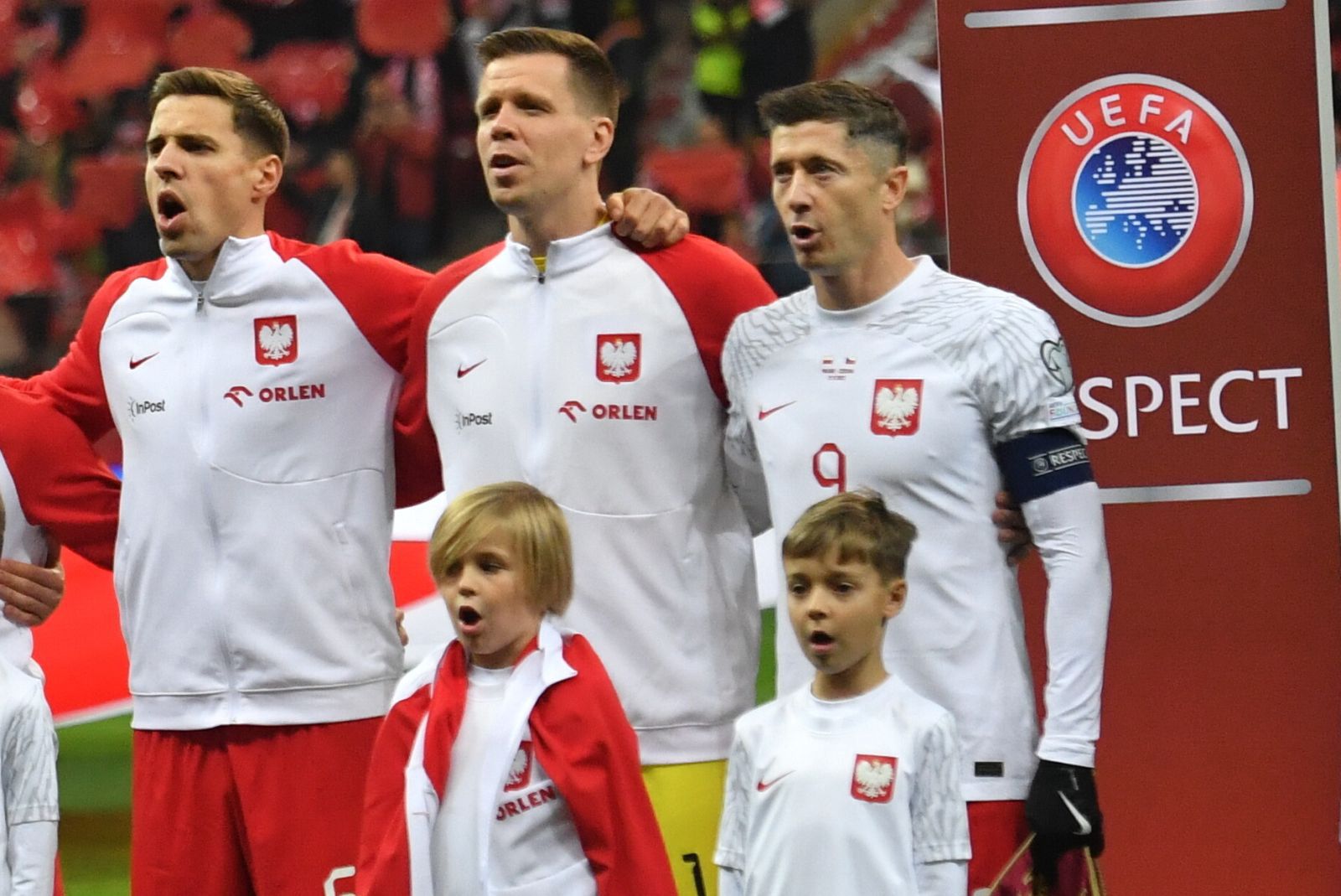 Gdzie się podział dres Lewandowskiego? Przypatrz się uważnie