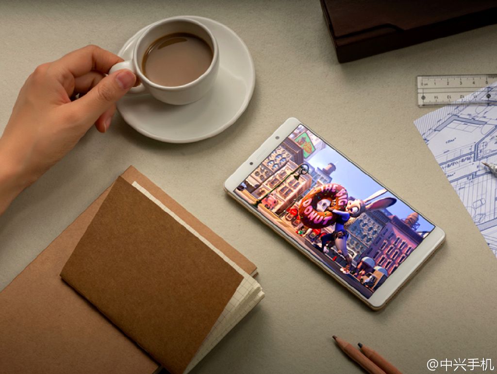 ZTE Axon 7 Max oficjalnie. Zbyt drogi gigant z "nagim ekranem 3D" 4