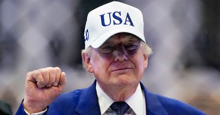 Zdjęcie dłoni Donalda Trumpa sprowokowało potężną dyskusję. "Coraz trudniej ukryć"