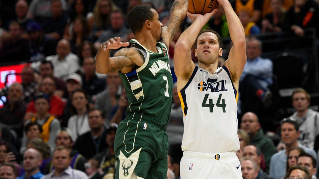 Zdjęcie okładkowe artykułu: Getty Images / Alex Goodlett / Na zdjęciu: Bojan Bogdanović (z piłką)