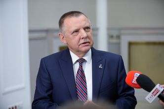 Prezes NIK krytykuje podział pieniędzy. Mówi o "ryzyku korupcji"