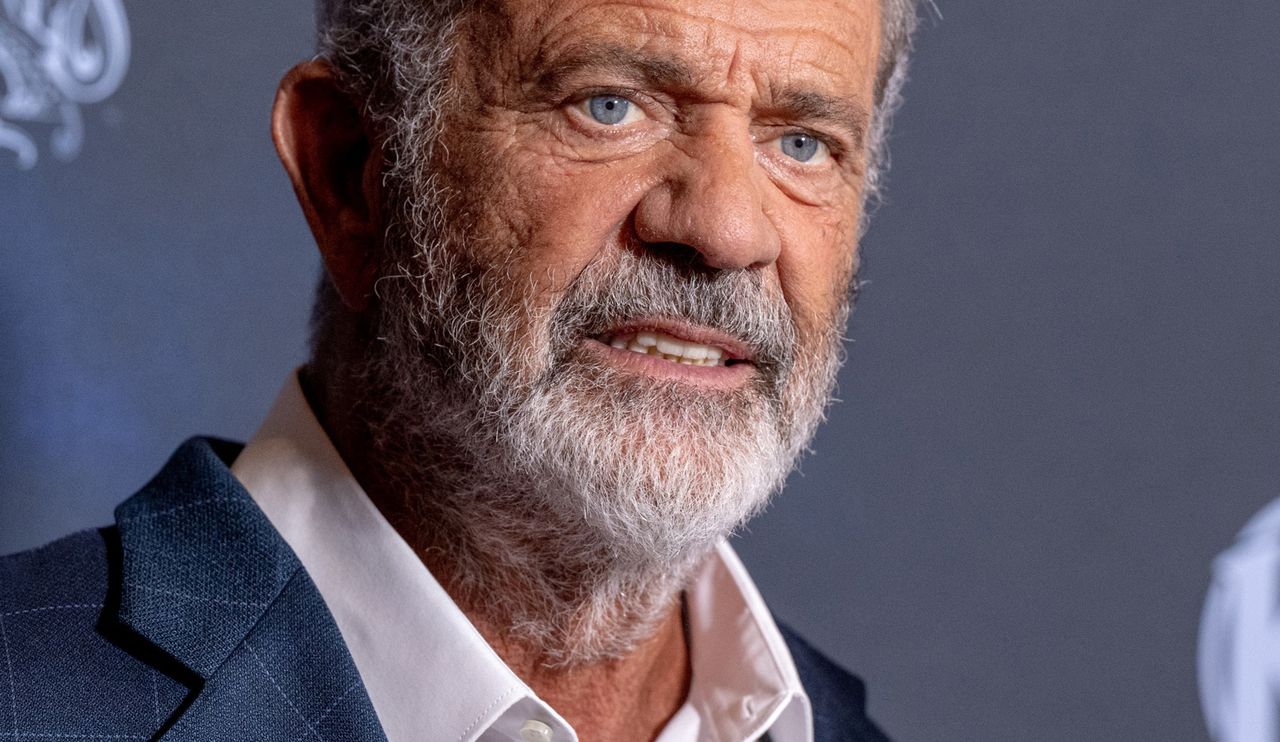 Mel Gibson reflects on loss and resilience after house fire