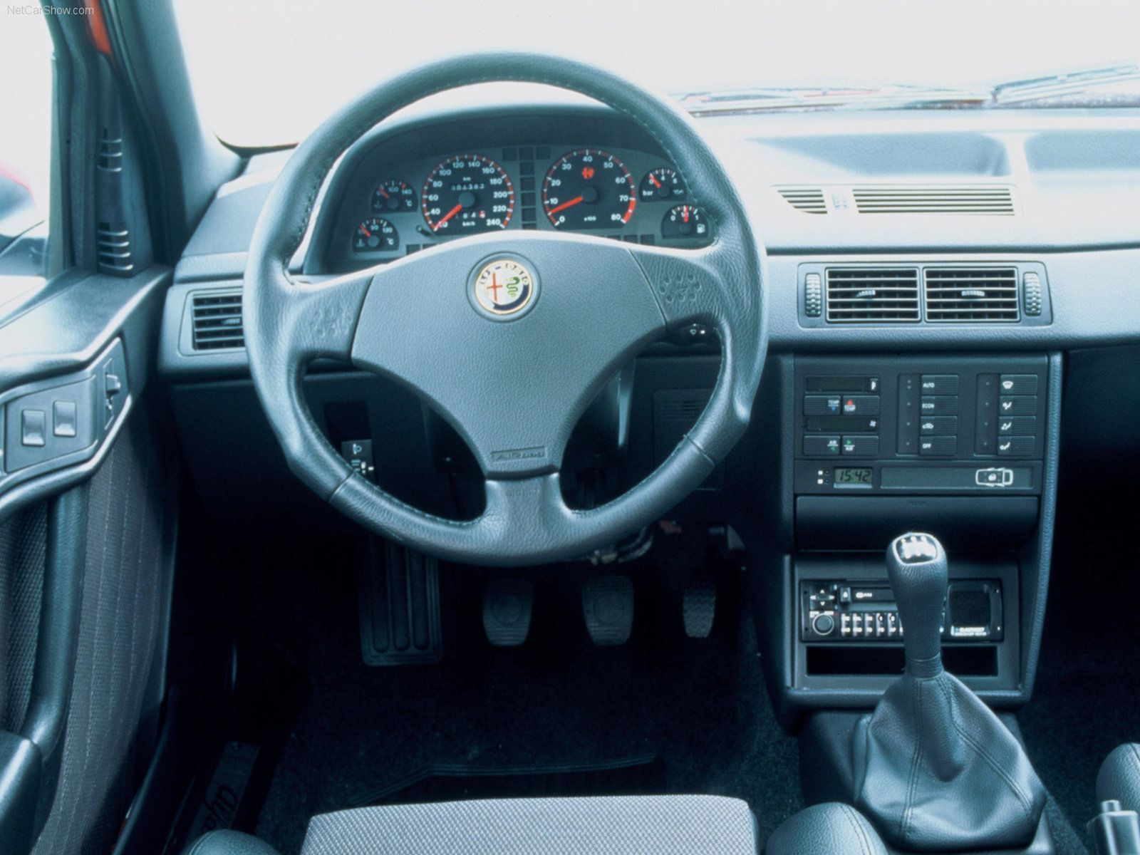 Alfa Romeo 155 4