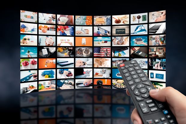 Paramount składa wrogą ofertę przejęcia Warner Bros. Discovery mimo umowy z Netflixem